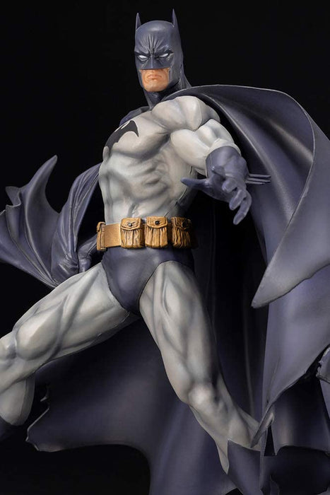 Batman ARTFX "DC Universe"Hush Renewal Package (Kotobukiya)