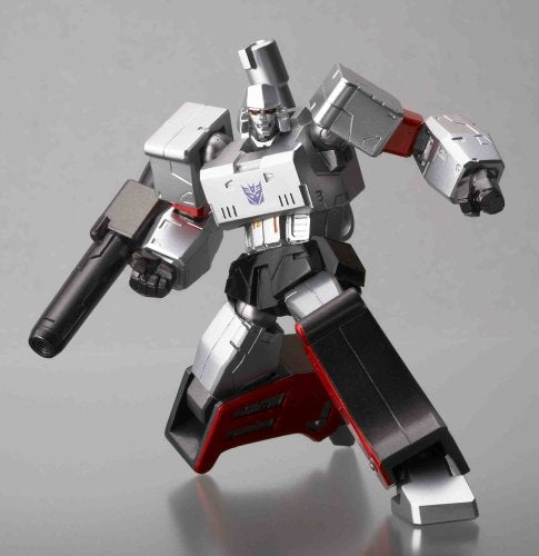Megatron Revoltech (No. 025) Transformers - Kaiyodo