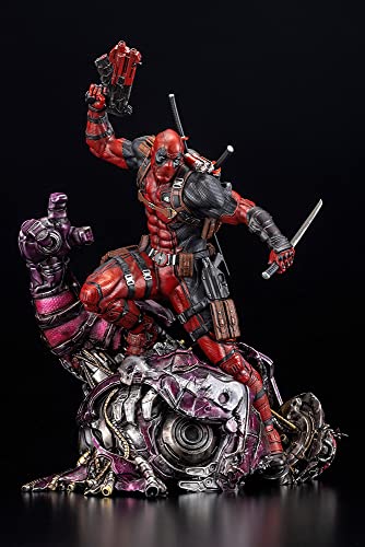 "Marvel Universe" Deadpool Fine Art Statue Signature Series Feat. Kucharek Brothers