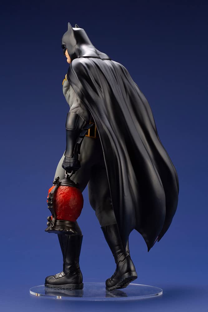 "Batman: Last Knight on Earth" ARTFX Batman
