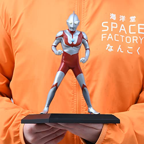 NANKOKU FACTORY "Ultraman" Ultraman (C Type) 1/150 Soft Vinyl Kit Reprint Edition