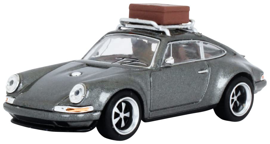 1/64 Singer Grey with Luggage