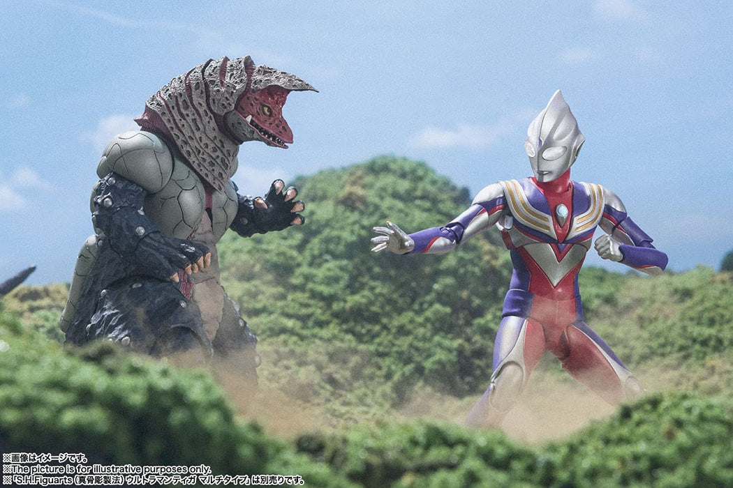 "Ultraman Tiga" S.H.Figuarts Golza