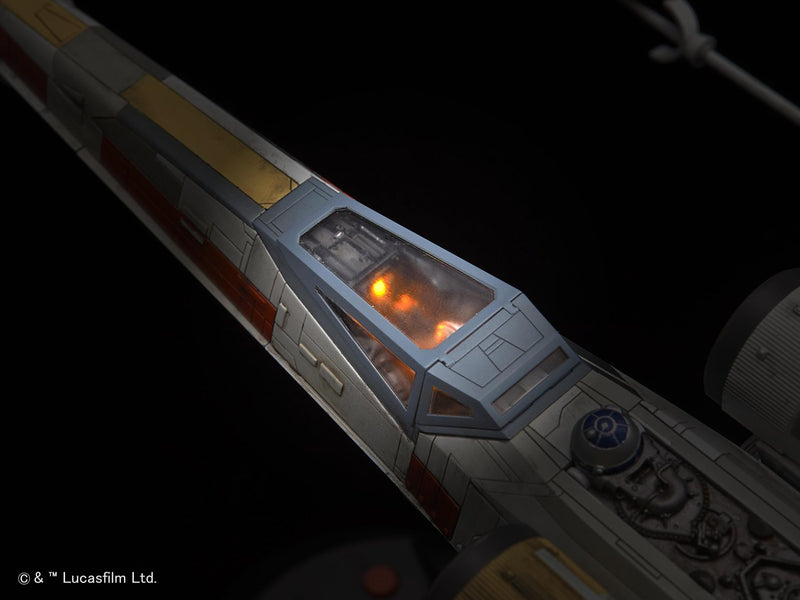"Star Wars" 1/48 X-Wing Starfighter Moving Edition