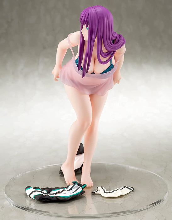 "World's End Harem" Suou Mira Alluring Negligee Figure