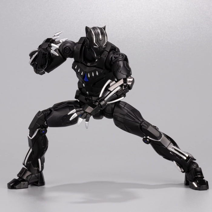 Lucha contra la armadura Black Panther