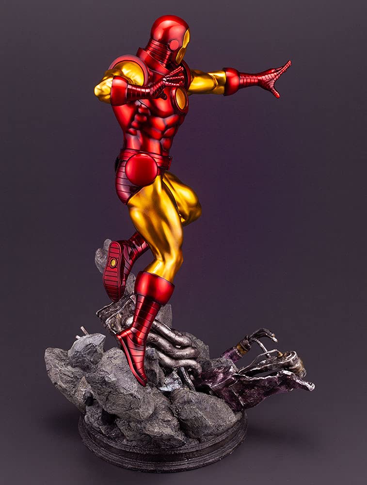 "Marvel Avengers" Fine Art Statue Iron Man