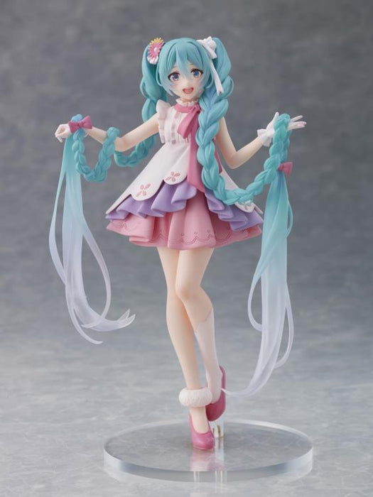 "Vocaloid Hatsune Miku" Wonderland Figure Rapunzel Ver.