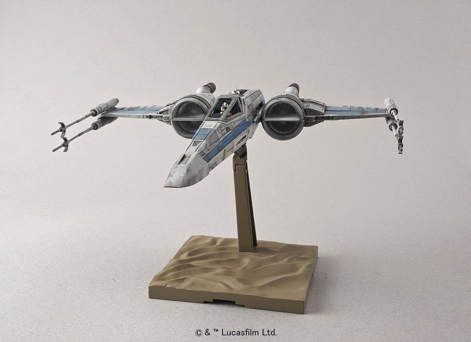 "Star Wars" 1/72 X-Wing fighter Resistance