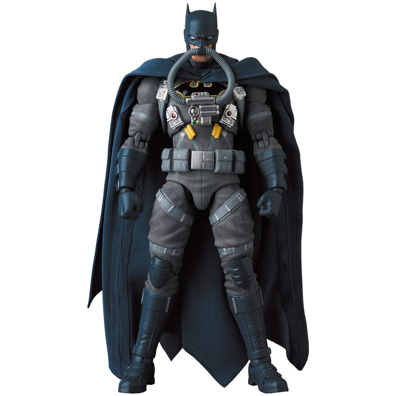 "Batman: Hush" MAFEX No. 166 Stealth Jumper Batman (Batman: Hush Ver.)