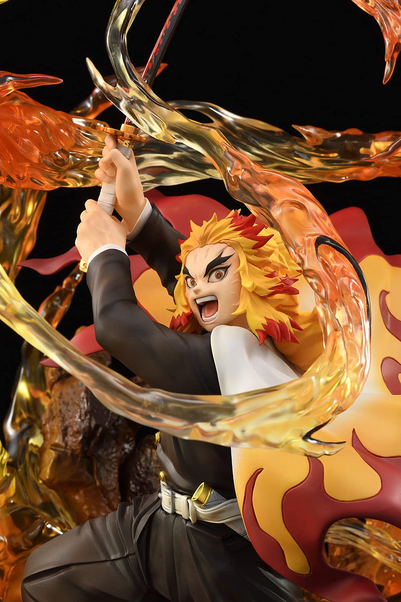"Demon Slayer: Kimetsu no Yaiba" 1/8 Scale Figure Rengoku Kyojuro DX Ver.