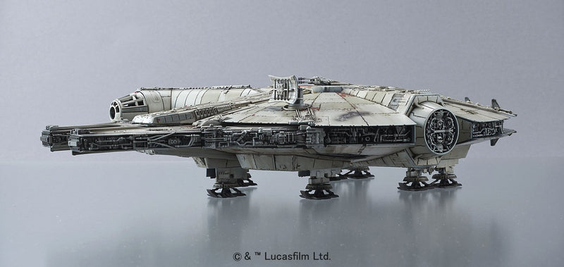 "Star Wars" 1/144 Millennium Falcon (The Force Awakens)