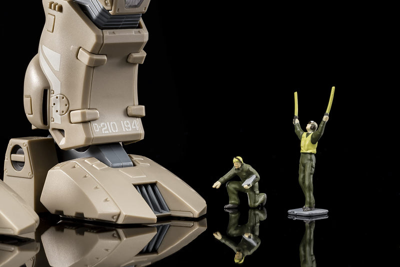 "Macross" 1/60 Scale MBR-04-Mk.VI Destroid Tomahawk