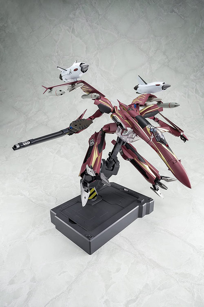 "Macross Zero" 1/60 Scale Perfect Trance SV-51 Gamma Nora Polyansky Model Final Battle Ver.