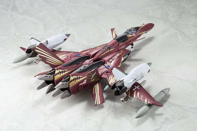 "Macross Zero" 1/60 Scale Perfect Trance SV-51 Gamma Nora Polyansky Model Final Battle Ver.