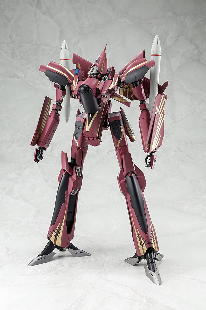 "Macross Zero" 1/60 Scale Perfect Trance SV-51 Gamma Nora Polyansky Model Final Battle Ver.