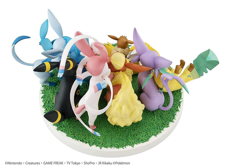 Blacky |&amp;| Booster |&amp;| Eievui |&amp;| Eifie |&amp;| Glazias |&amp;| Leafia |&amp;| Ninfia |&amp;| Duschen |&amp;| Donner-Pocket-Monster - MegaHouse