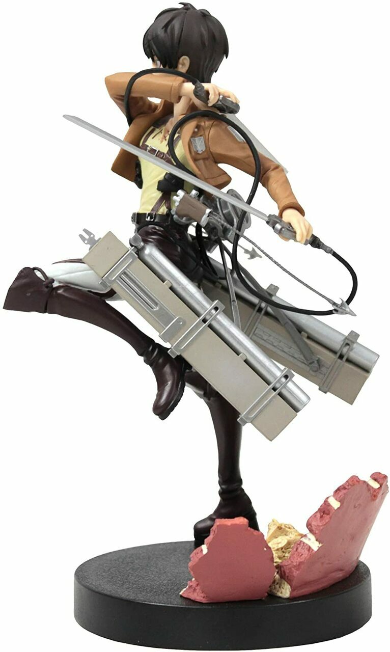 Ataque en Titán FuRyu Eren