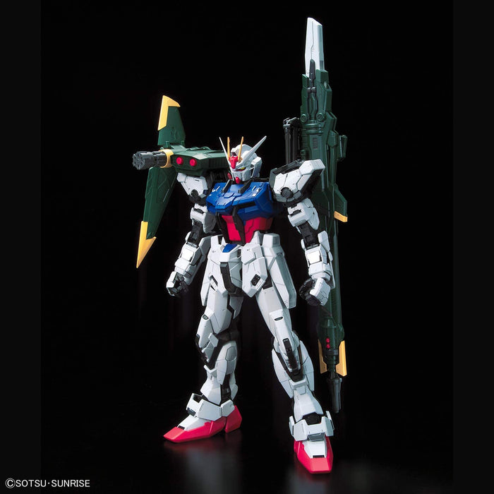 GAT-X105 + AQM / E-YM1 Perfekter Schlag Gundam - 1/60 Maßstab - PG Kidou Senshi Gundam Samen - Bandai-Spirituosen