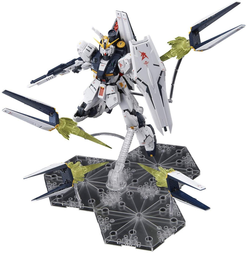 RX-93 Nu Gundam (Fin Funnel Effect Set version) - 1/144 scale - RG Kidou Senshi Gundam: Char's Counterattack - Bandai Spirits