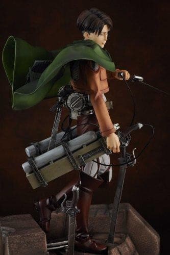 Attaque sur Titan Levi échelle 1/7