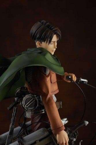 Attaque sur Titan Levi échelle 1/7