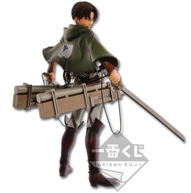 Ichiban Kuji de Ataque en Titán Levi