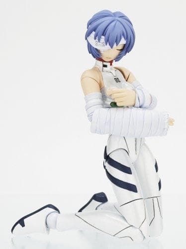 Ayanami Rei vendaje versión Devocion Revoltech 008 Evangelion