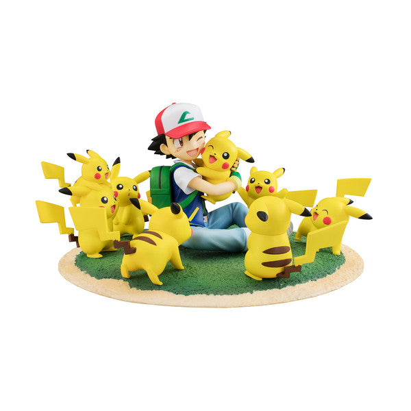 Pikachu |&amp;| Satoshi Monstres De Poche - MegaHouse