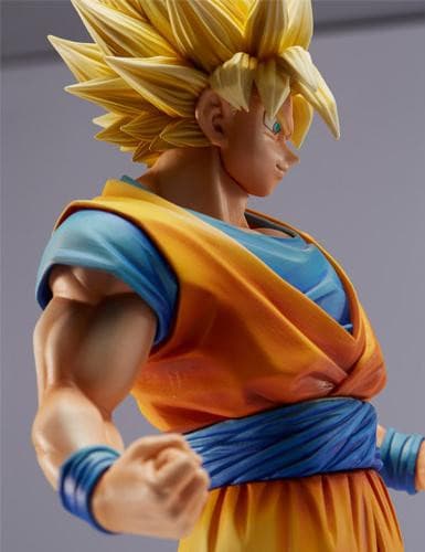 Banpresto Son Goku SSJ - Master Stars Piece King of Coloring